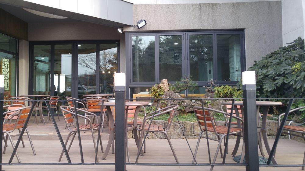 Olleyo Resort Seogwipo Extérieur photo