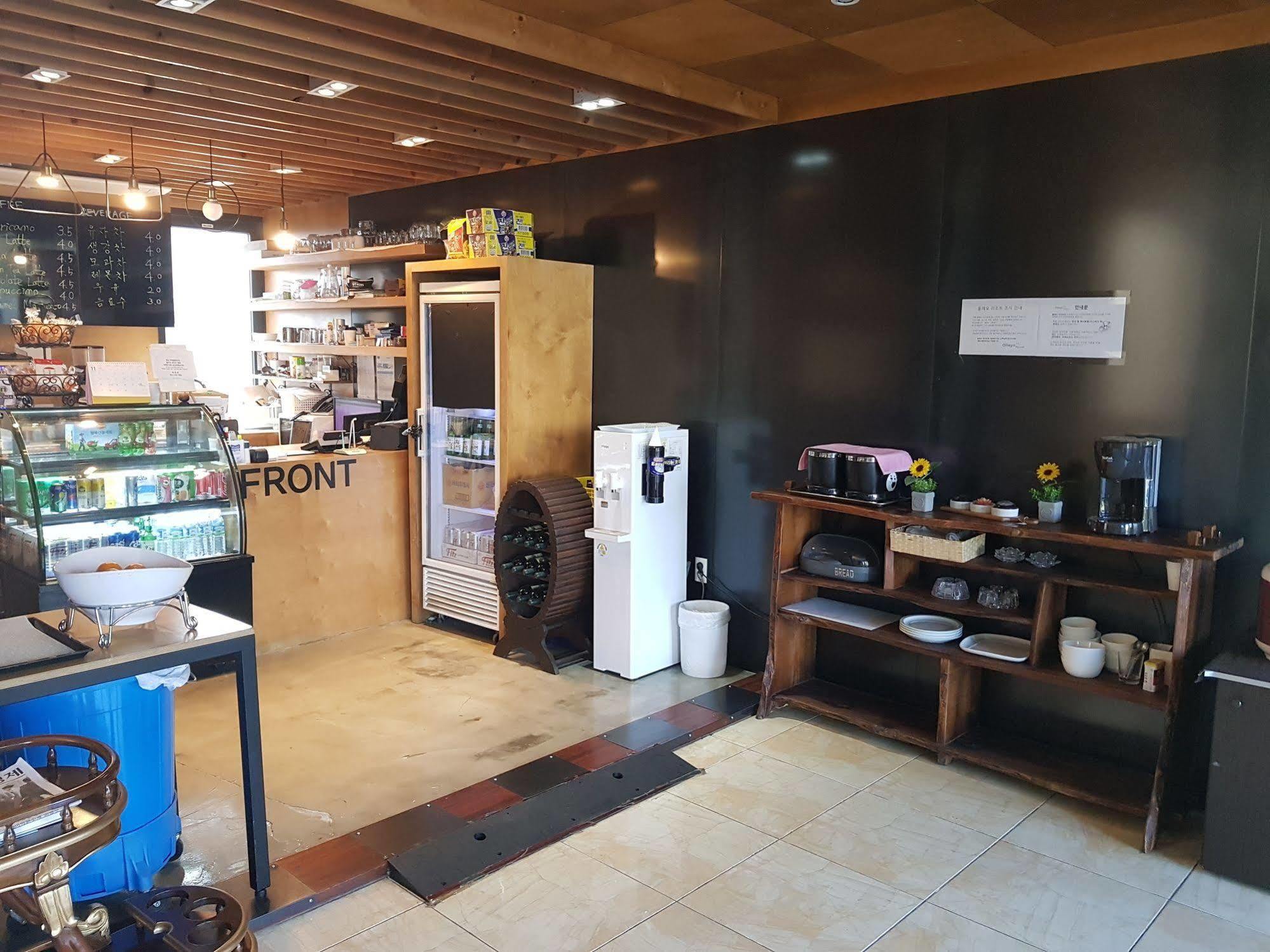 Olleyo Resort Seogwipo Extérieur photo