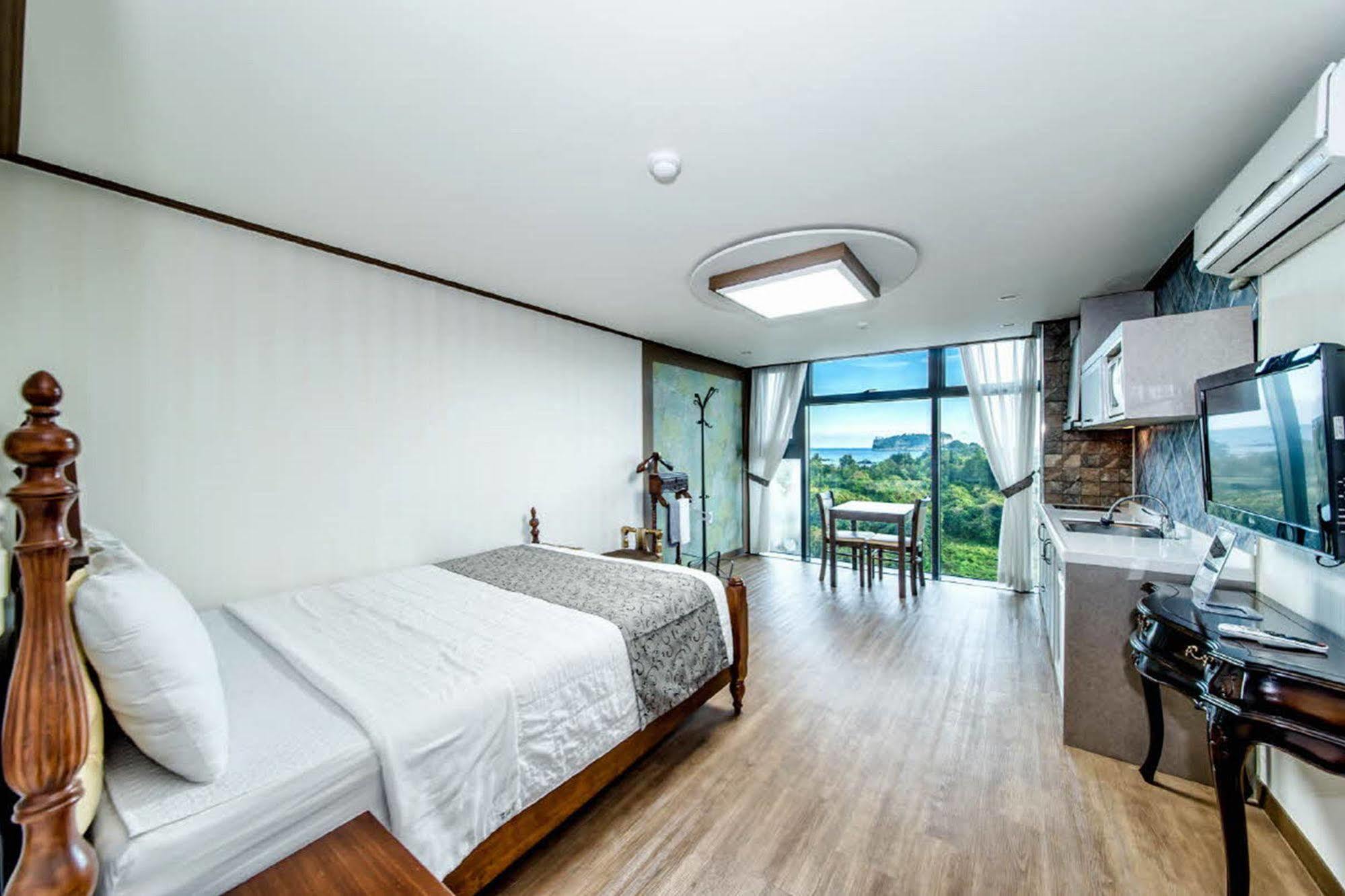 Olleyo Resort Seogwipo Extérieur photo